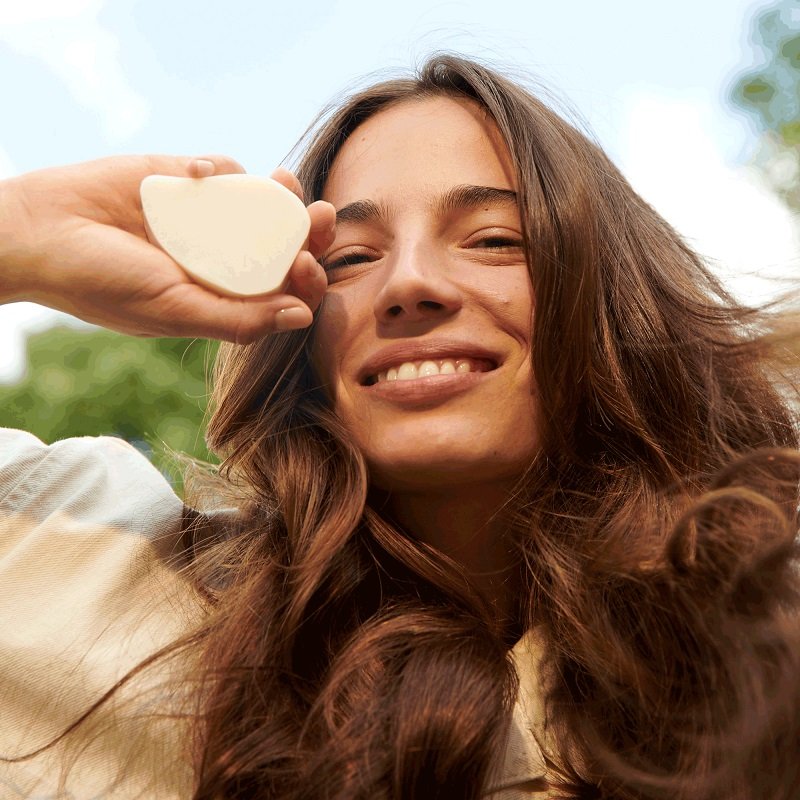 Botanic Therapy tuhý šampón Ginger Recovery